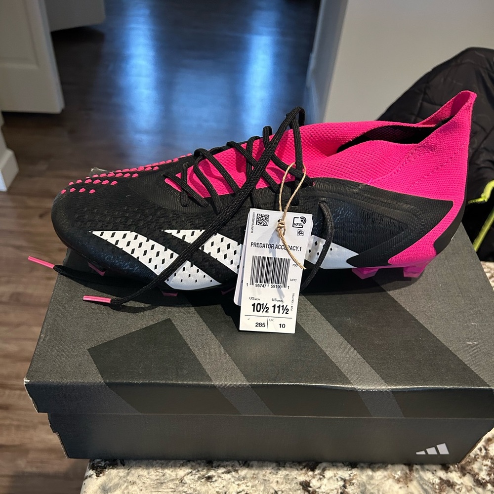 Adidas Predator Accuracy.1 Soccer Cleats